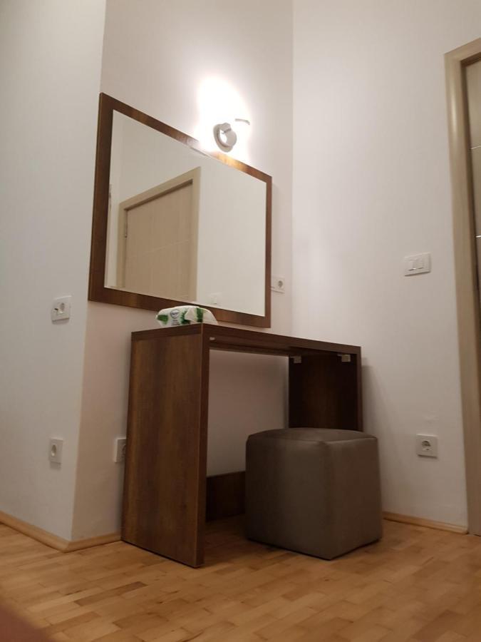 Prishtina Newborn Abc Room Pristina Exterior foto
